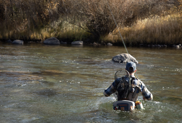 Fishpond Thunderhead Submersible Lumbar Pack Action 2 Fishpond Thunderhead Submersible Lumbar Pack Action 2